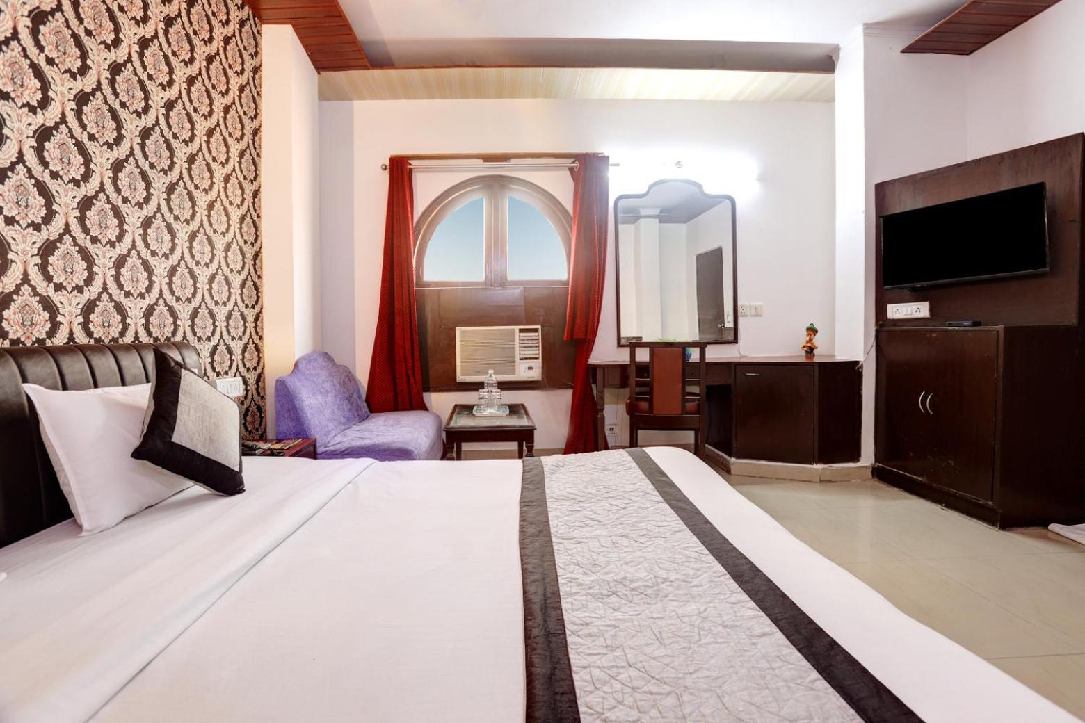 Hotel Delhi Darbar Bagian luar foto