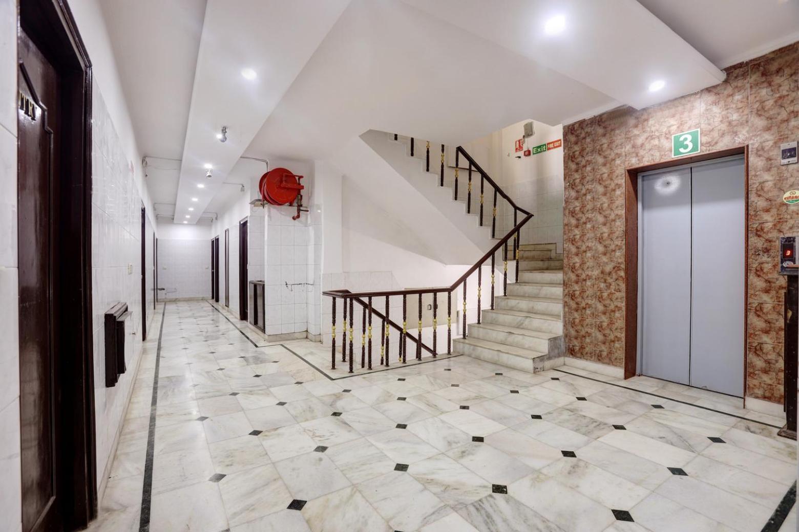 Hotel Delhi Darbar Bagian luar foto