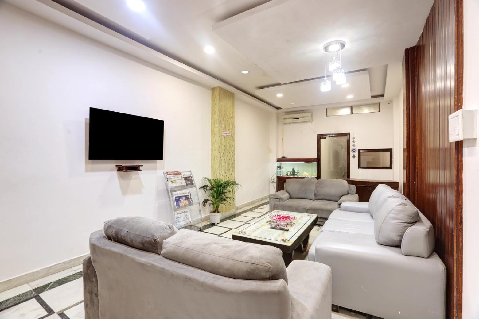 Hotel Delhi Darbar Bagian luar foto